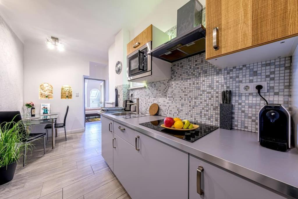Astoria Apartment Budapeste Exterior foto